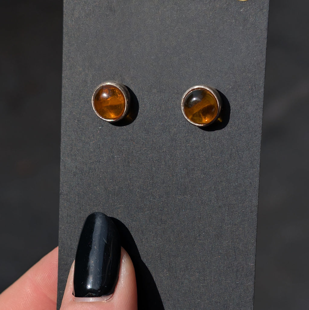 SAP - Amber Studs